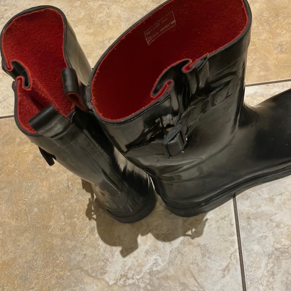 Size 8 rain boots from capelli - Picture 4 of 6